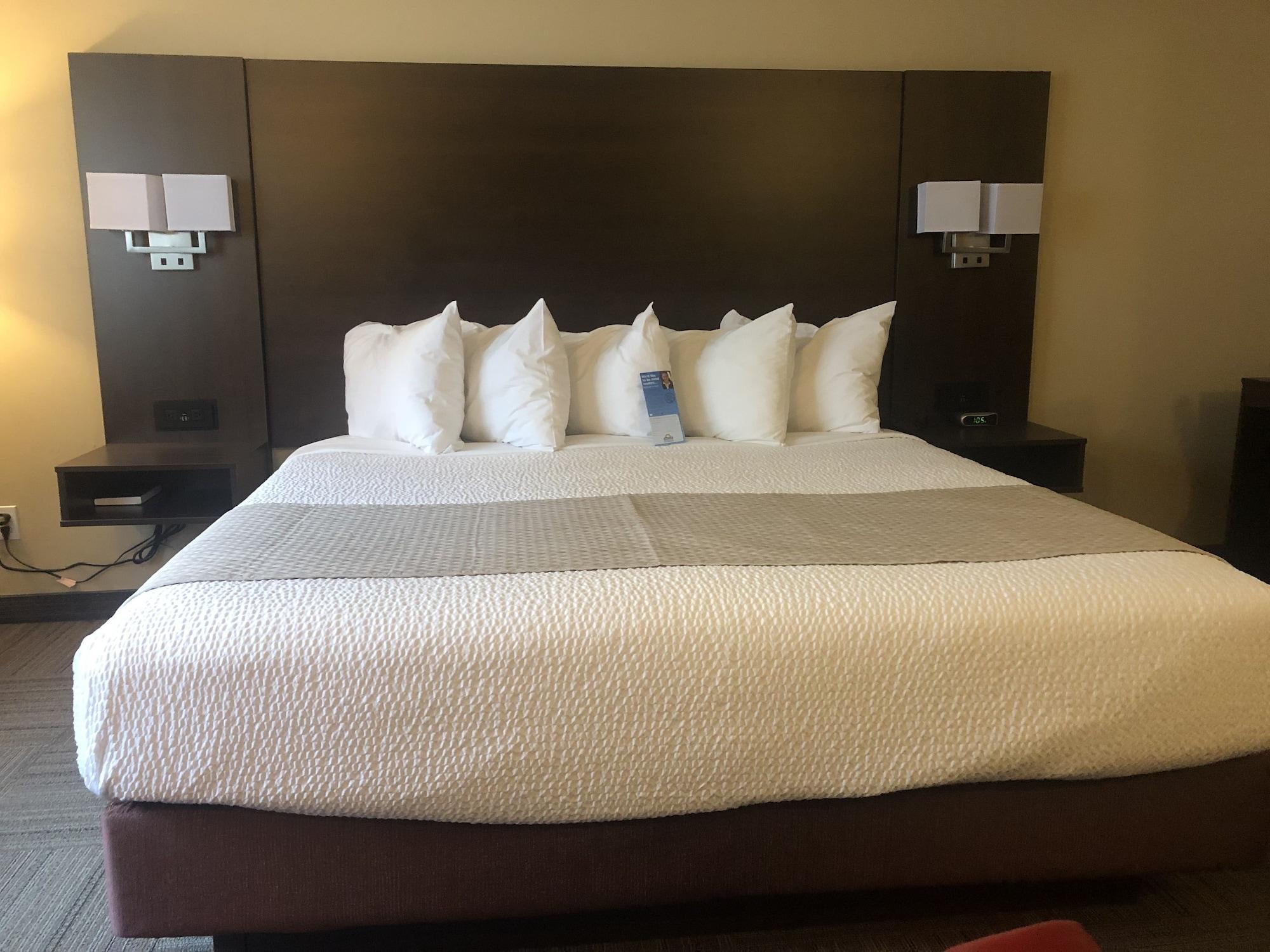 Days Inn By Wyndham Hinton Ngoại thất bức ảnh