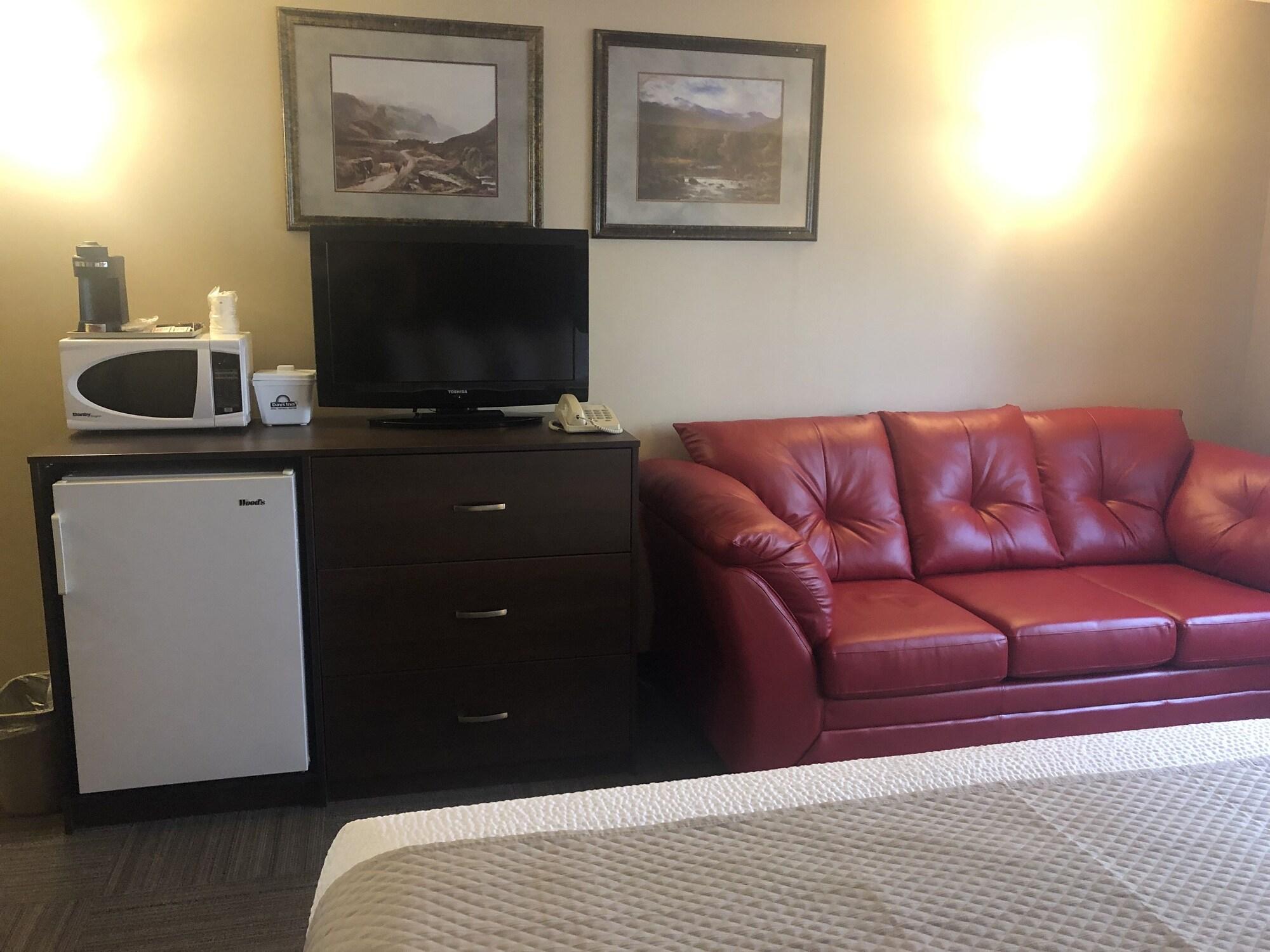 Days Inn By Wyndham Hinton Ngoại thất bức ảnh