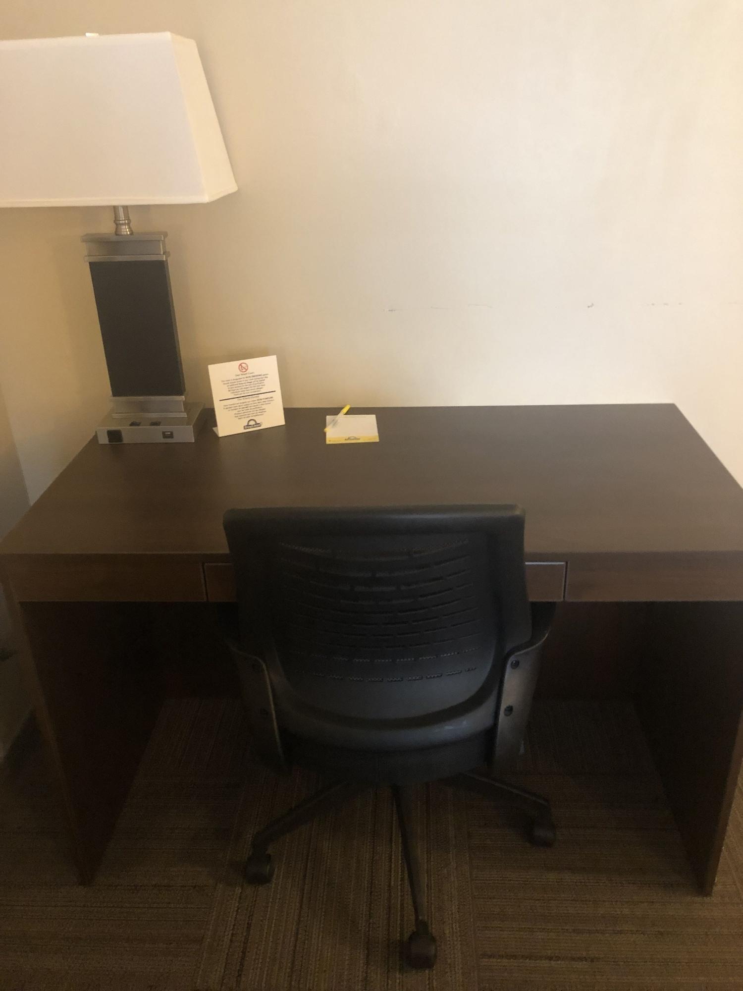 Days Inn By Wyndham Hinton Ngoại thất bức ảnh