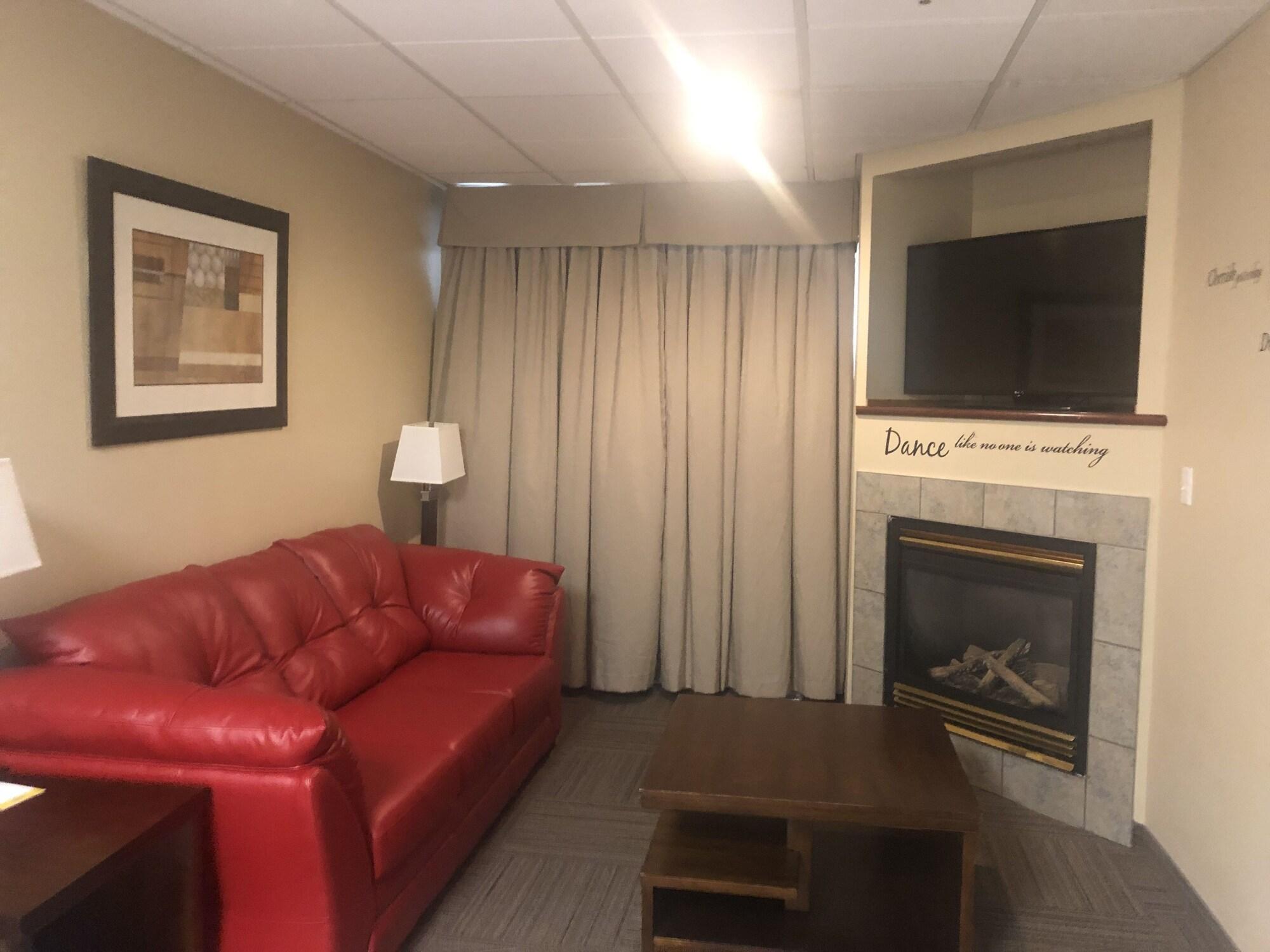 Days Inn By Wyndham Hinton Ngoại thất bức ảnh