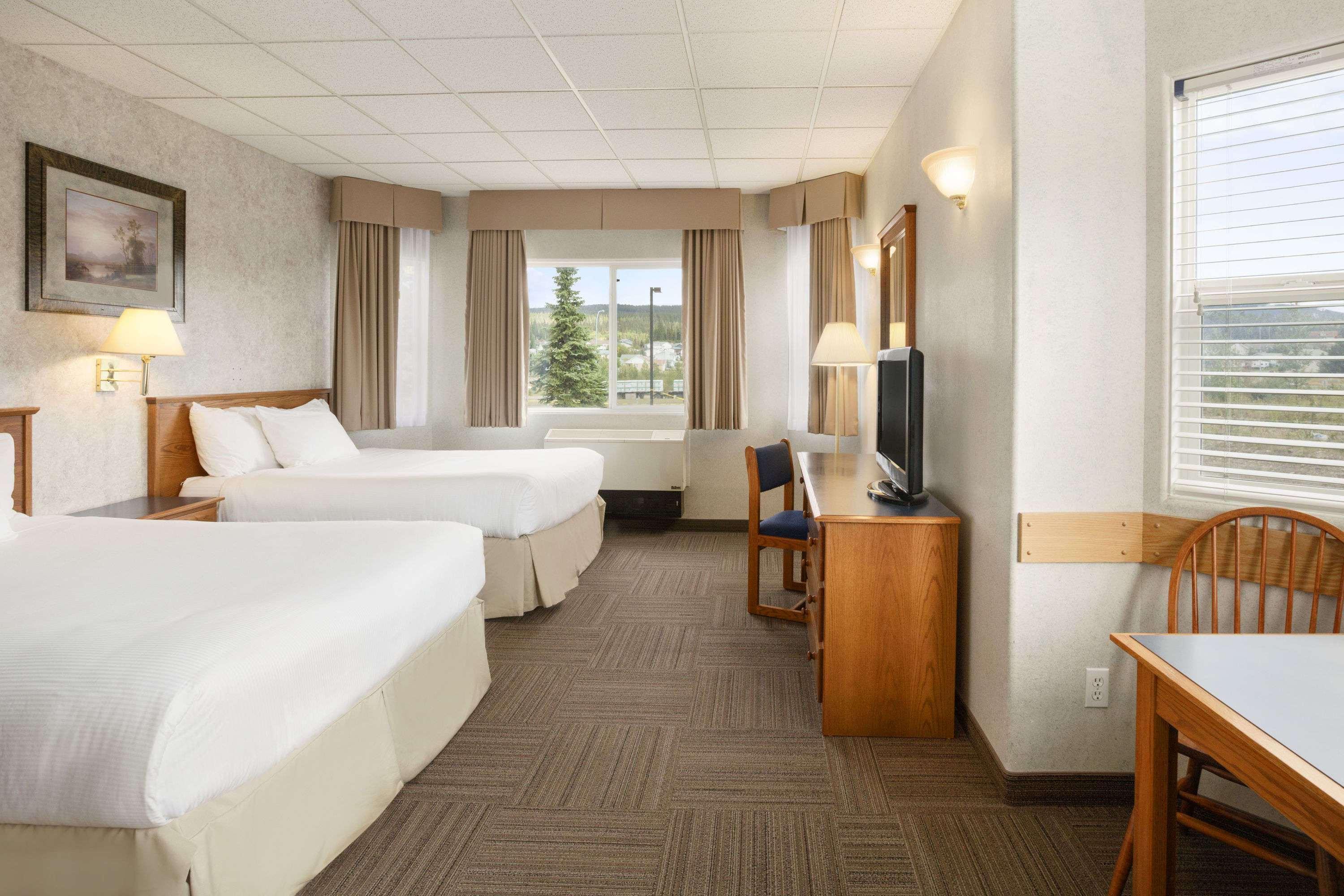 Days Inn By Wyndham Hinton Ngoại thất bức ảnh